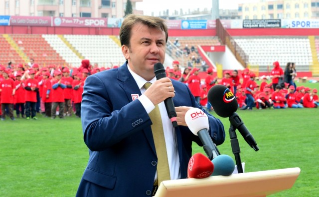 Diş Fırçalama Rekoru Kırıldı - 14