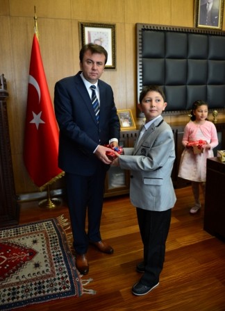 Geleceğin Başkanları Görevde - 11
