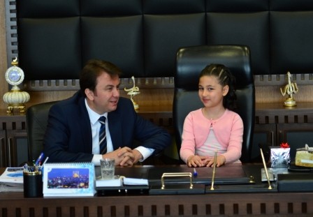 Geleceğin Başkanları Görevde - 18