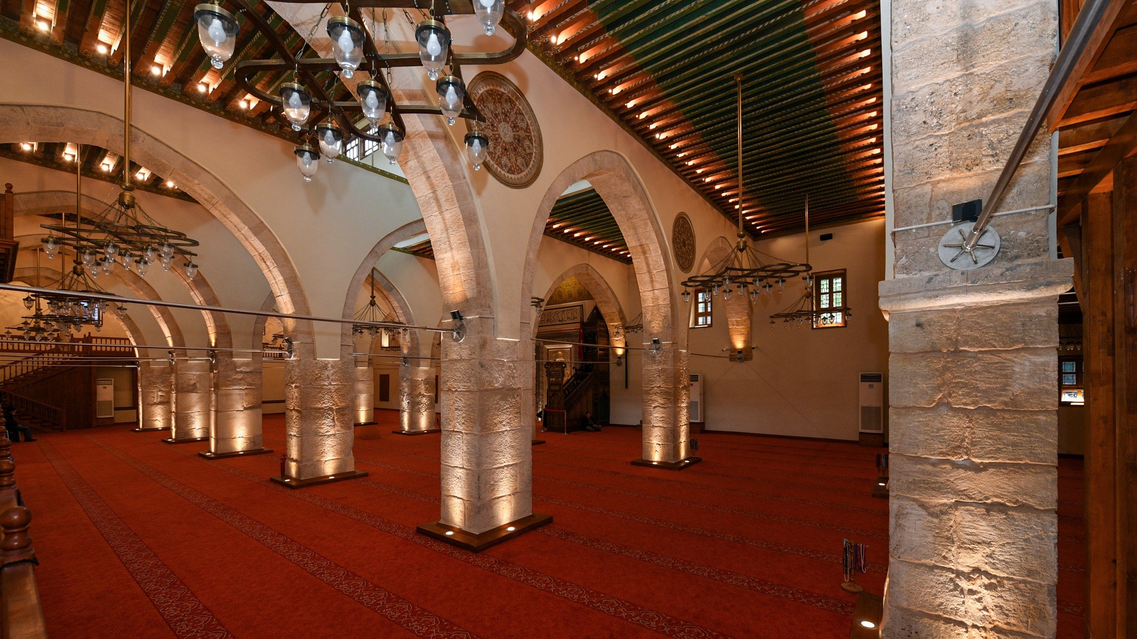 Tarihi Ulu Camii Törenle İbadete Açıldı - 1