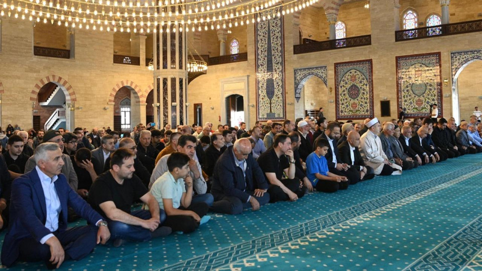 Ayla Öğretmen ve Öğrenciler İçin Mevlid Programı Düzenlendi