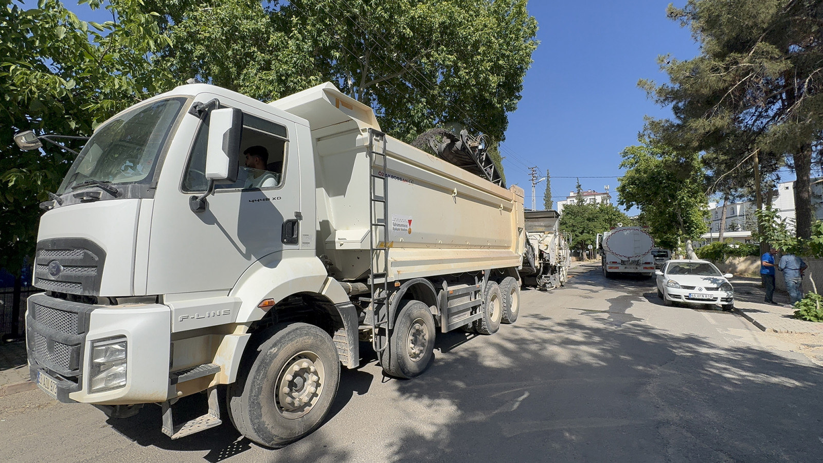 Büyükşehir, Pazarcık’ta Asfalt Seferberliğine Start Verdi