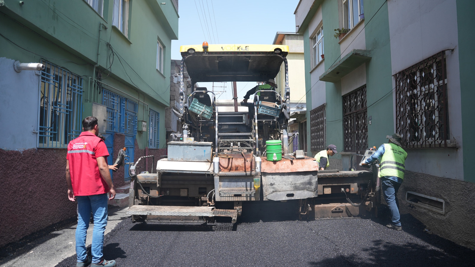 Büyükşehir’den Asfalt Seferberliğinde Yeni Etap; 21 Noktada Çalışma Yapılacak