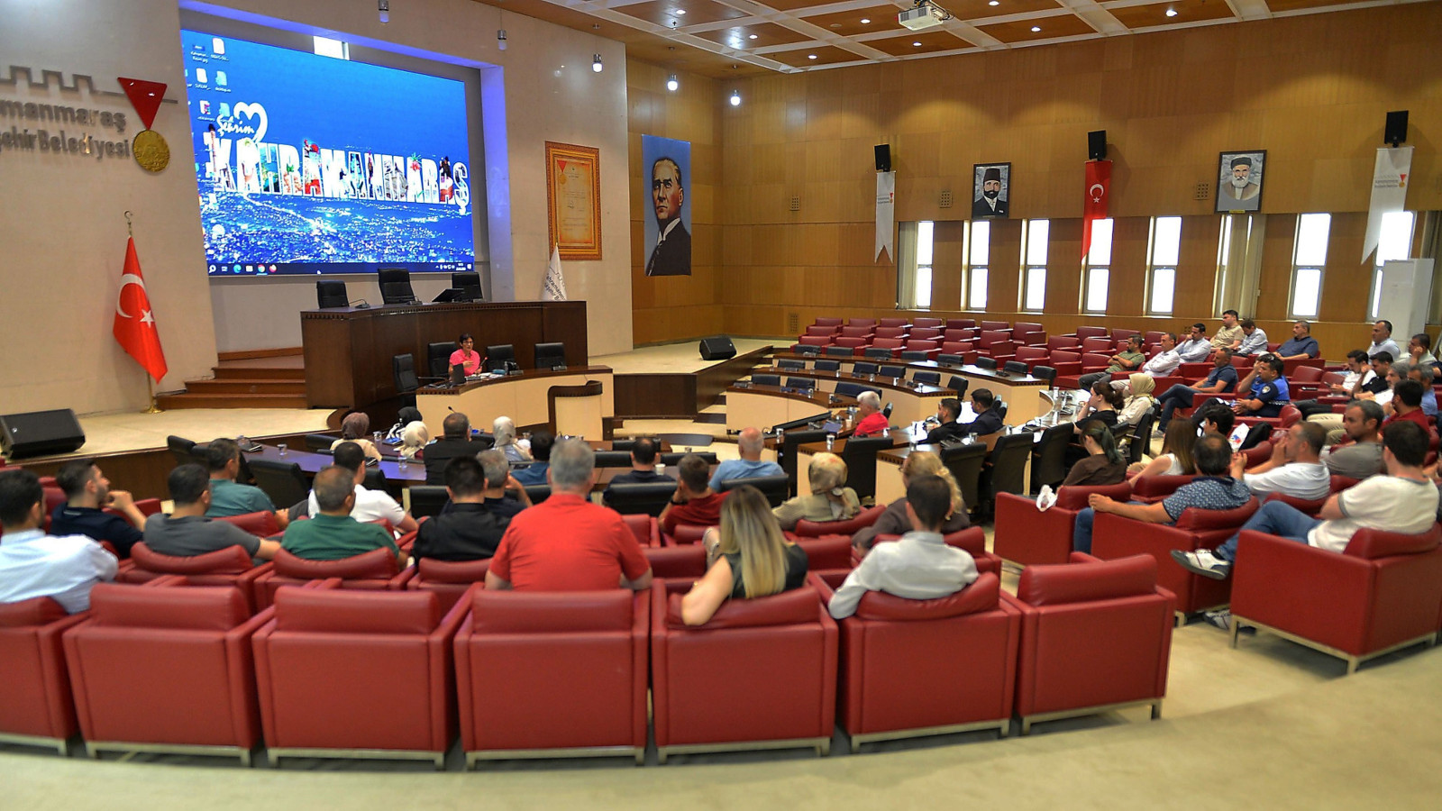 Büyükşehir’den Hizmet İçi Eğitim Semineri