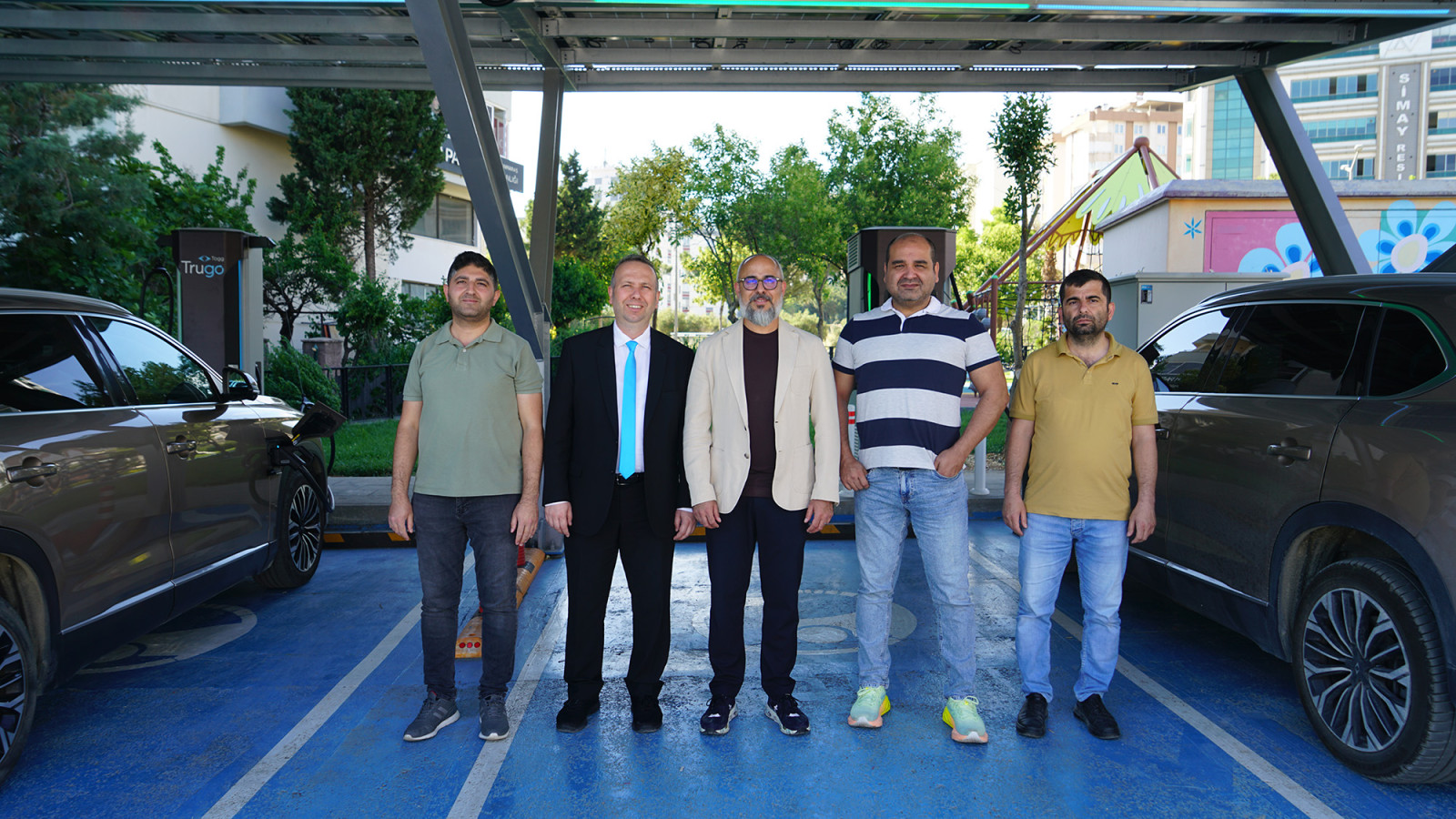 Büyükşehir’in Elektrikli Şarj İstasyonlarına Trugo’dan Büyük Övgü