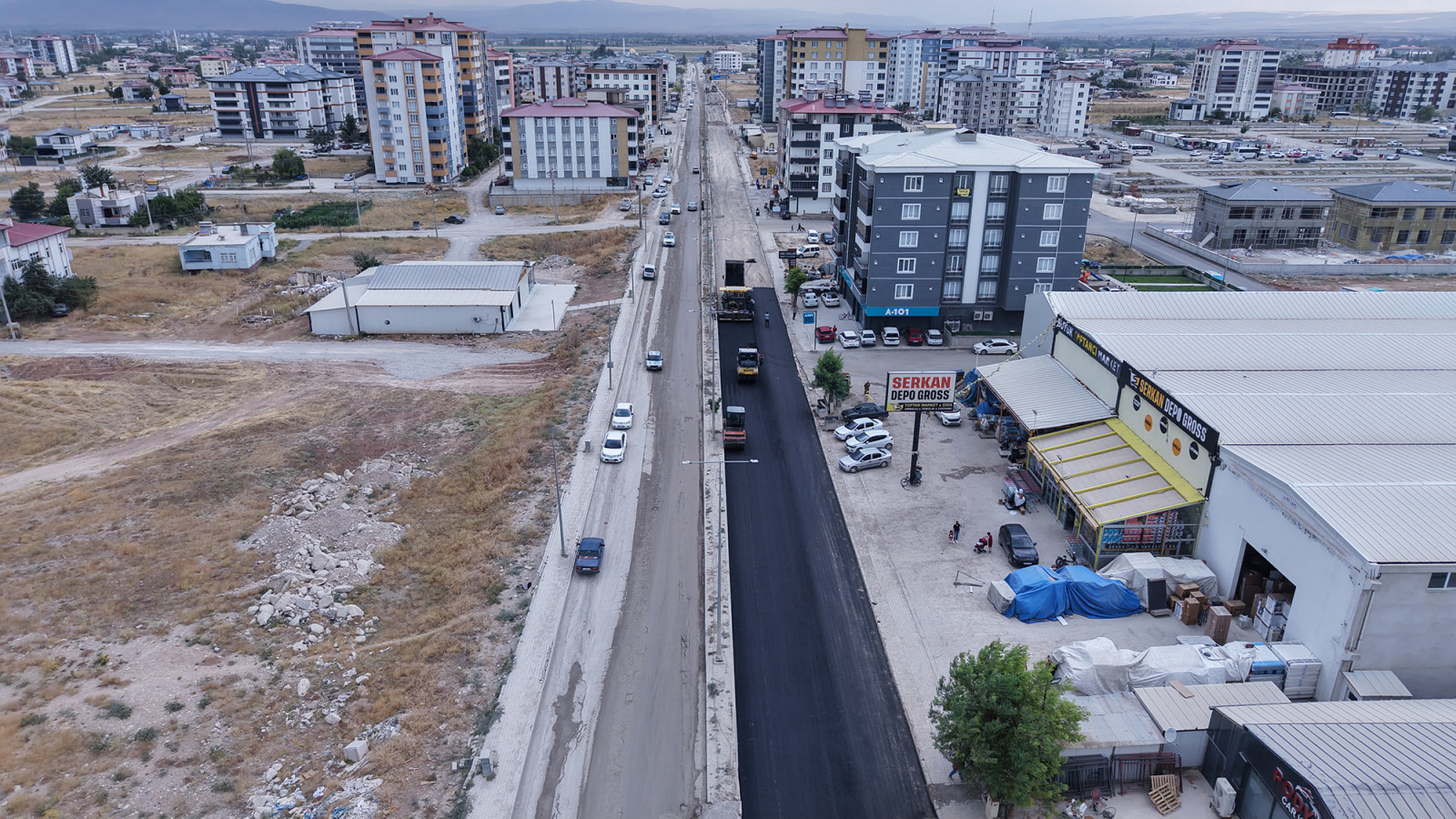 Büyükşehir, Elbistan Dr. Devlet Bahçeli Bulvarı’nda Büyük Dönüşüm Başlattı