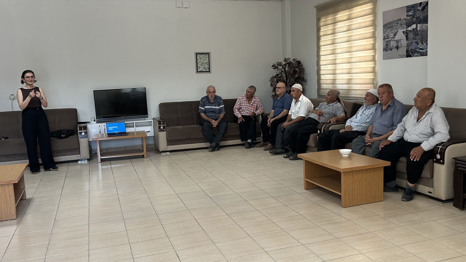 Büyükşehir’den Yaşlılara Dijital Güvenlik Eğitimi
