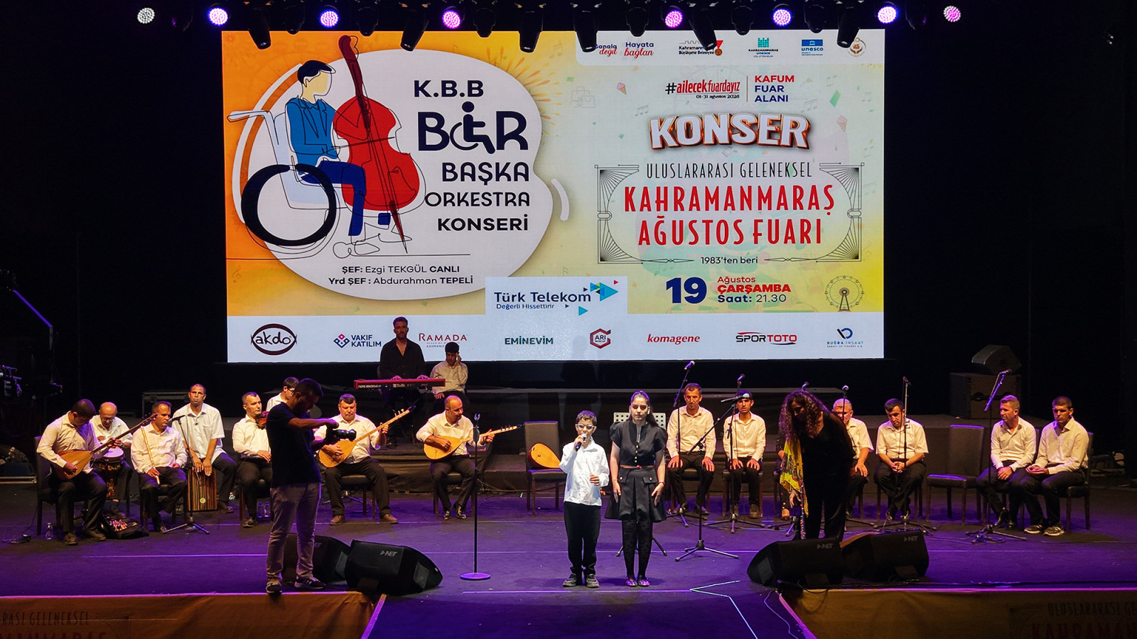 Mehmet Kalalı ve Bir Başka Orkestra’dan Ağustos Fuarı’nda Müzik Şöleni