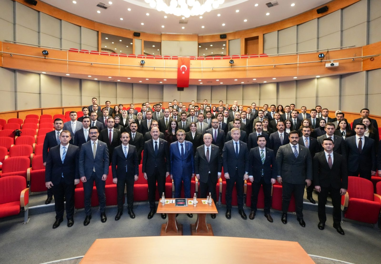 Bakan Tekin, 111. Dönem Kaymakam Adaylarıyla Bir Araya Geldi
