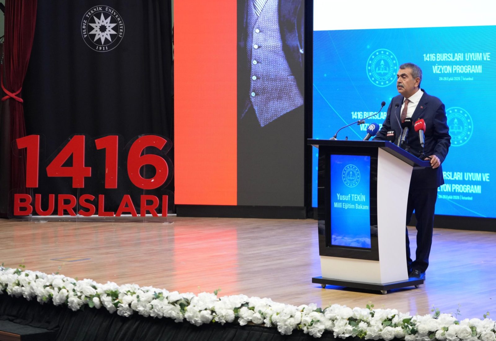 Bakan Tekin, "1416 Bursları Uyum ve Vizyon Programı"nda Konuştu