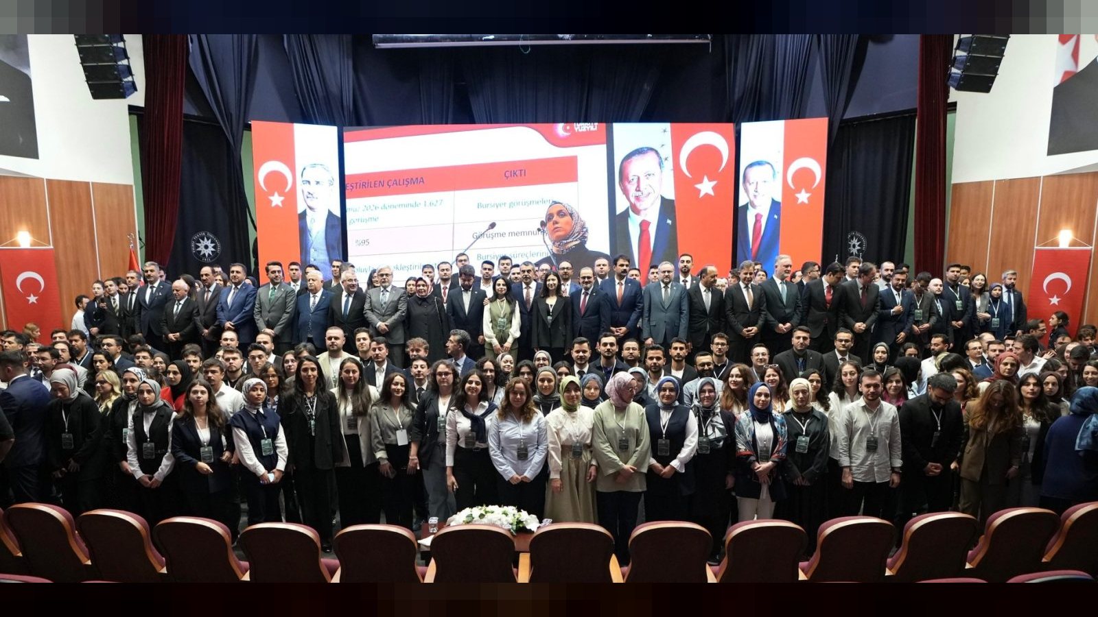 Bakan Tekin, "1416 Bursları Uyum ve Vizyon Programı"nda Konuştu