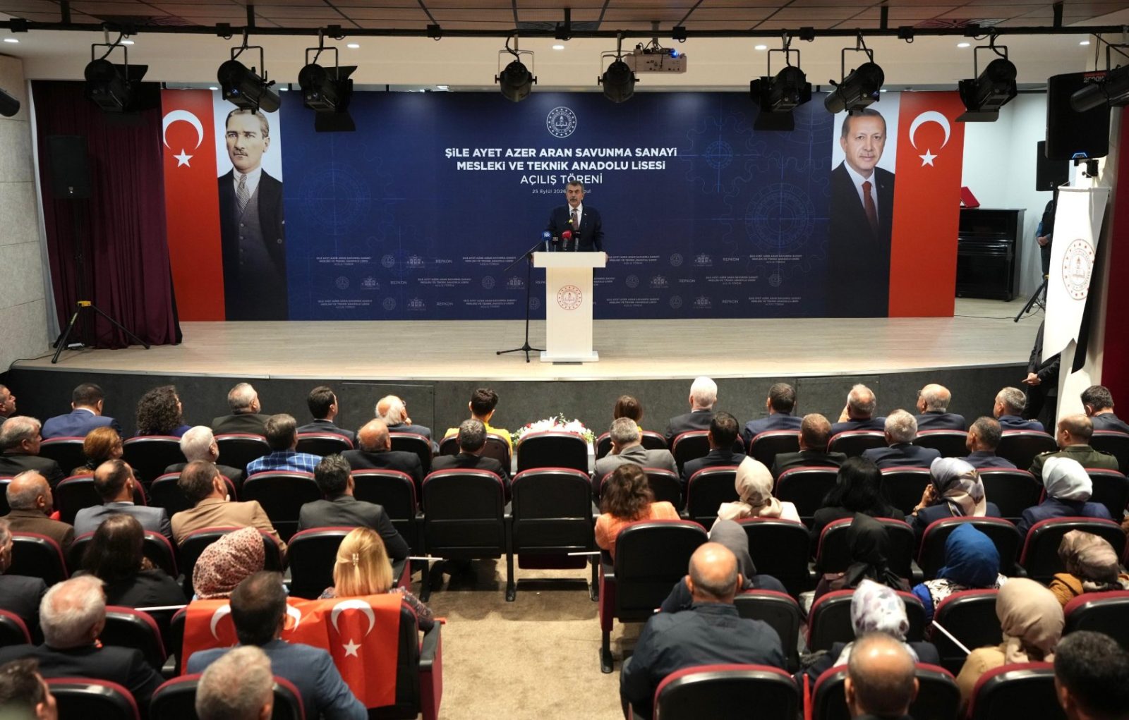 Bakan Tekin, Şile Ayet Azer Aran Savunma Sanayi Mtal'nin Açılış Törenine Katıldı