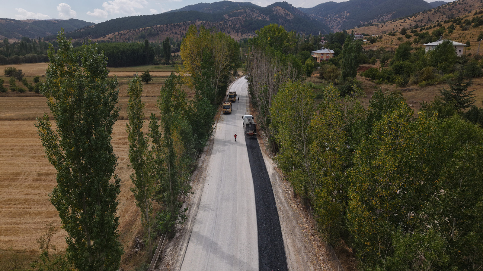Büyükşehir, Göksun Kırsalında Ulaşıma Güç Katan Yol Yatırımını Tamamladı