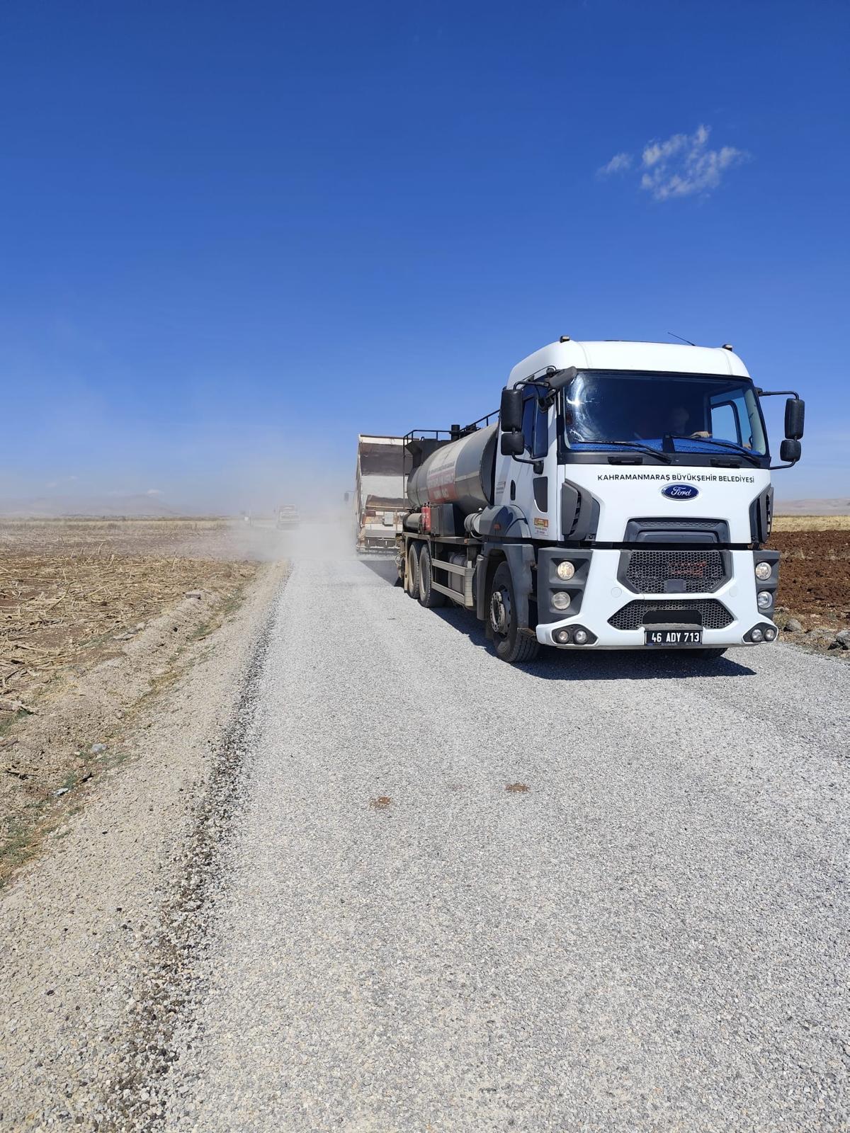Büyükşehir’den Göksun Kırsalında Ulaşımı İyileştiren Yol Çalışması