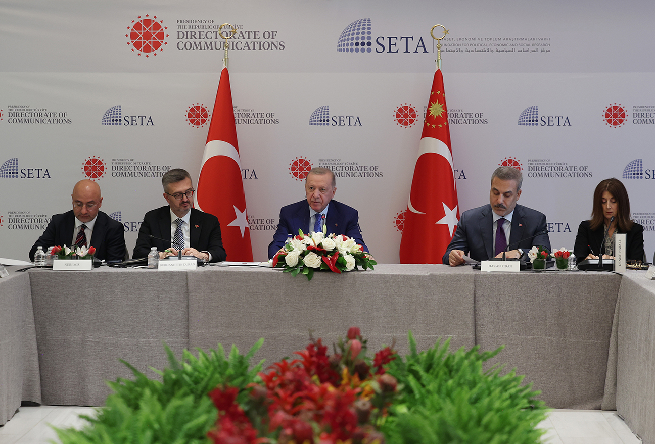 Cumhurbaşkanı Erdoğan, ABD'li düşünce kuruluşu temsilcileriyle bir araya geldi