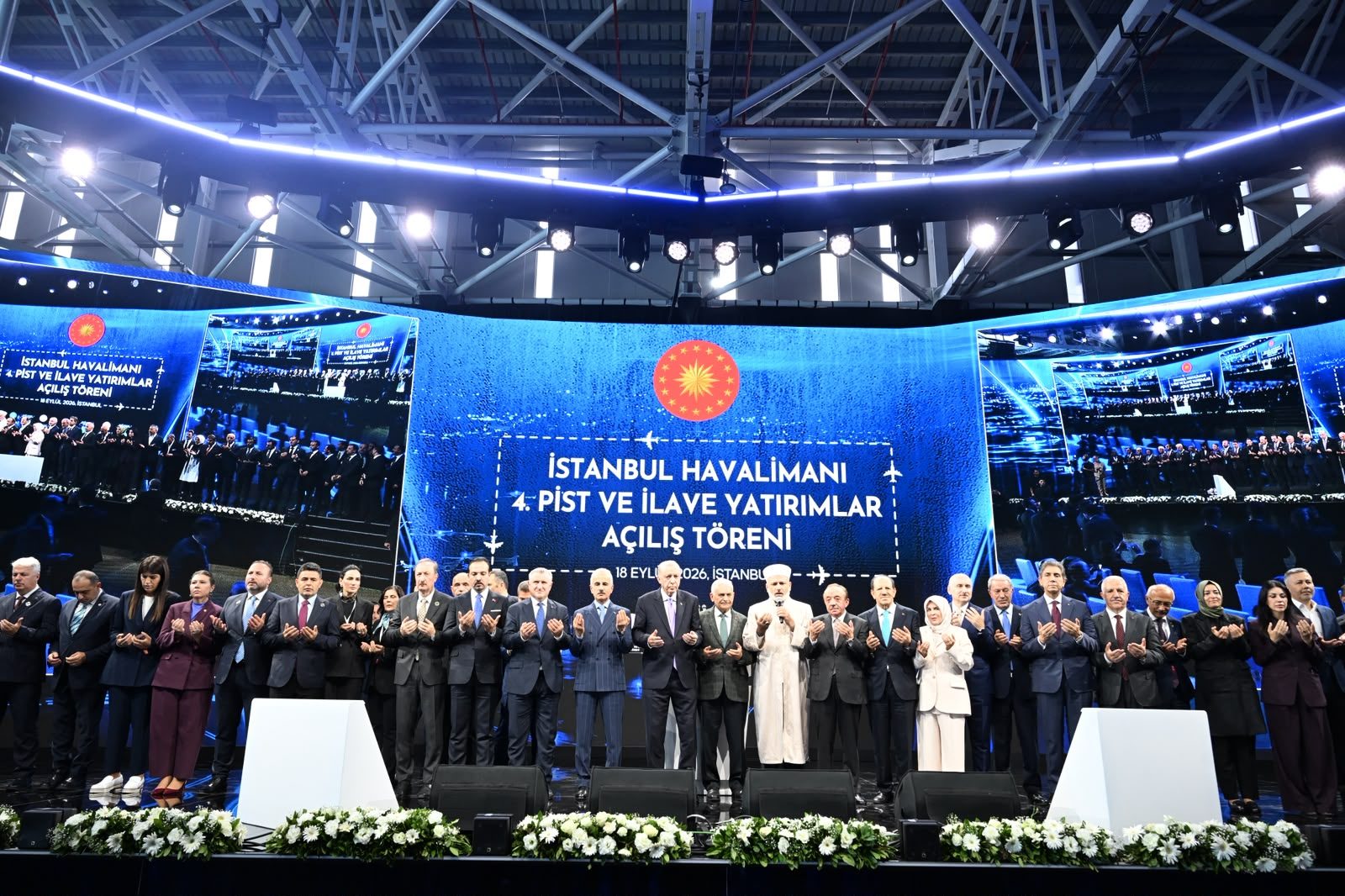 Cumhurbaşkanı Erdoğan’ın Talimatıyla 4. Pistten İlk Uçak Havalandı