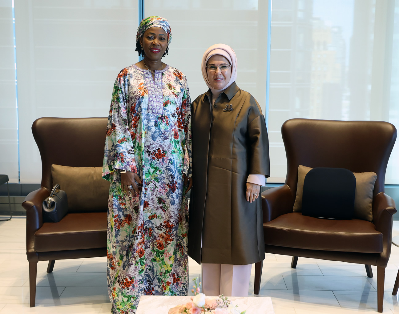 Emine Erdoğan, Sierra Leone Cumhurbaşkanı’nın eşi Fatima Maada Bio ile görüştü