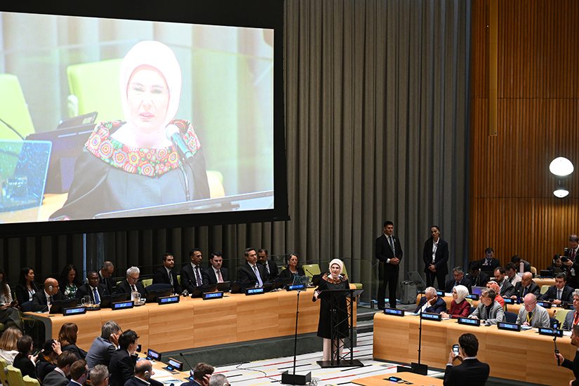 Emine Erdoğan, "UEA Yüksek Düzeyli Enerji Dönüşümü Diyaloğu Toplantısı"na katıldı
