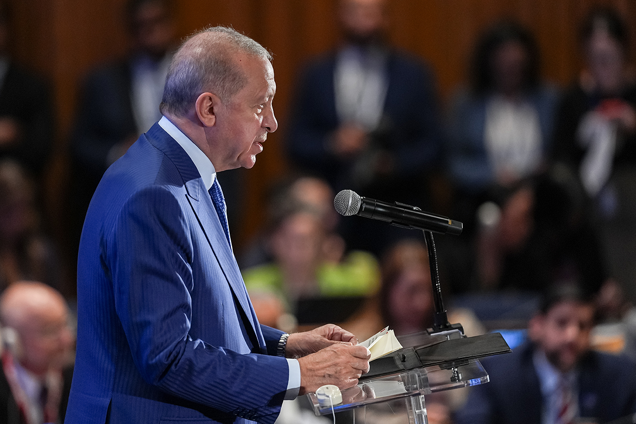 Erdoğan: “İklim hedeflerimizi toplumsal ve ekonomik gerçeklerle buluşturamadığımız her öneri başarısızlığa mahkûm olacaktır”