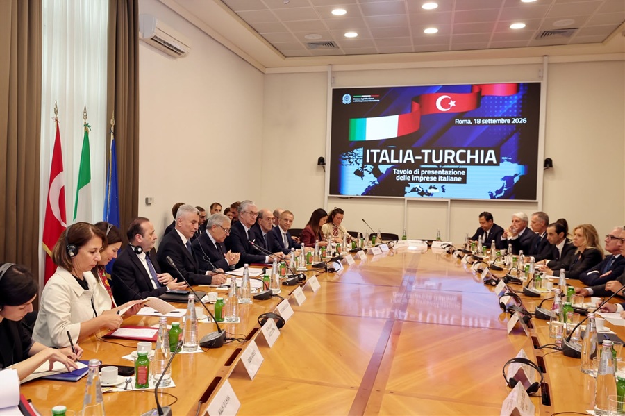 Ticaret Bakanı Ömer Bolat, İtalya Başbakan Yardımcısı Tajani ve İtalyan İş Dünyasının Temsilcileriyle Görüştü