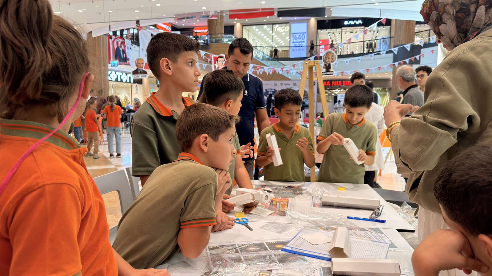 TÜBİTAK Bilimfest Kapılarını Ziyaretçilerine Açtı