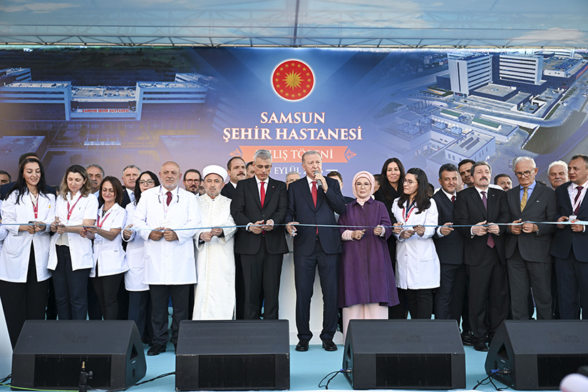 “Vatandaşımızın insanca muamele göreceği bir sağlık sistemini ülkemiz genelinde tesis ettik”