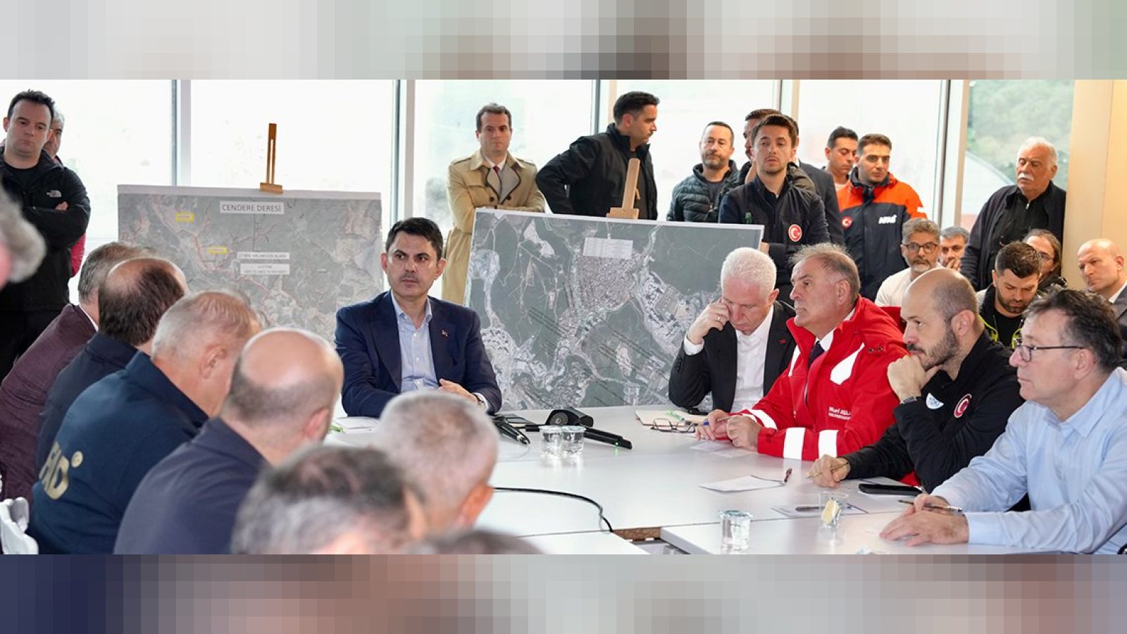 Ayazağa’da Vatandaşların Taleplerini Dinleyen Bakan Kurum Hak Sahiplerine Dönüşüm için 2 Seçenek Sundu