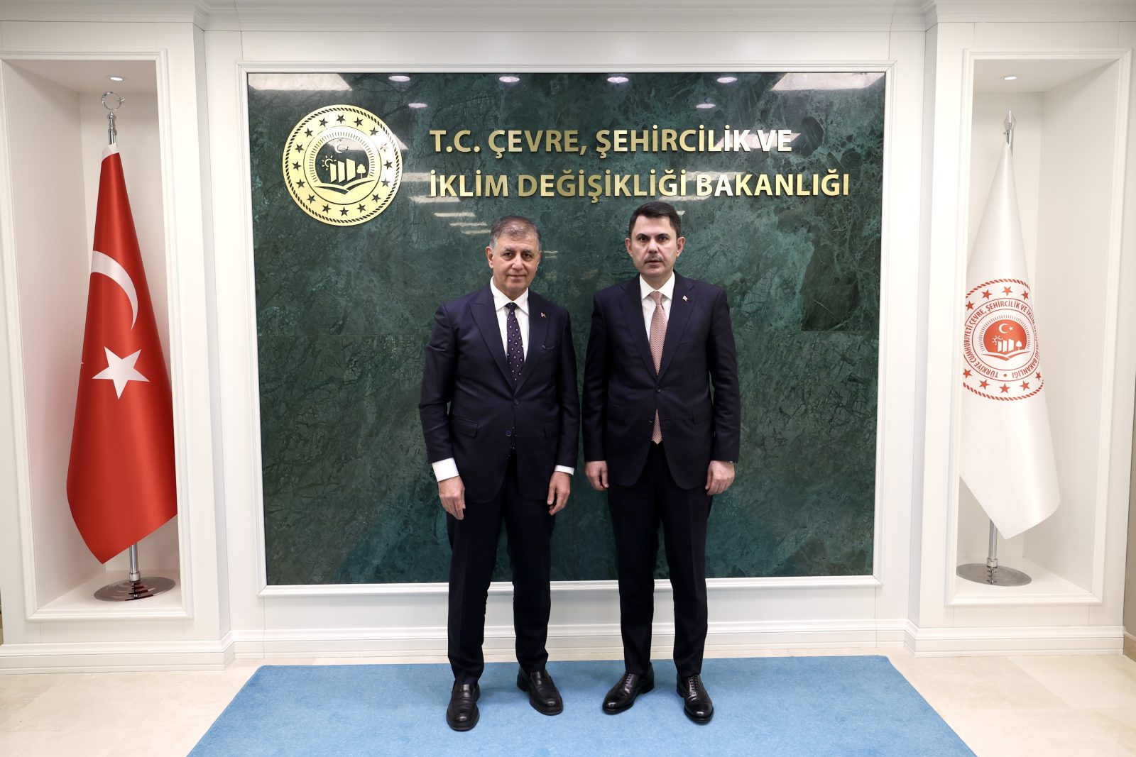 Bakan Kurum, İzmir Büyükşehir Belediye Başkanı Cemil Tugay’ı Kabul Etti