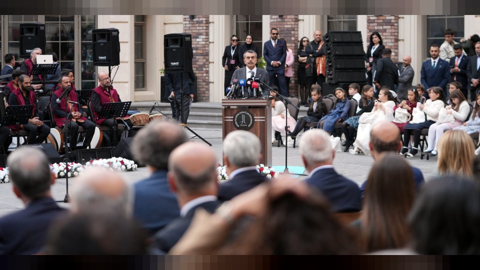 Bakan Tekin, Ankara Müzik ve Güzel Sanatlar Üniversitesinin Akademik Yıl Açılışı'na Katıldı