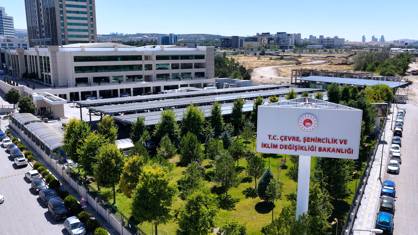 Bakanlık Binası Elektriğini Güneşten Sağlıyor