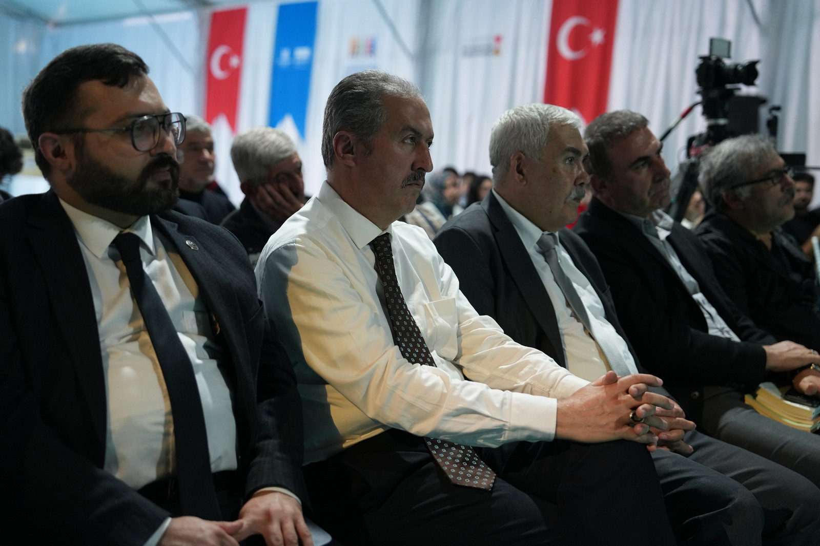 Beşir Ayvazoğlu, Büyükşehir’in Kitap Fuarı’nda Edebiyatı Anlattı