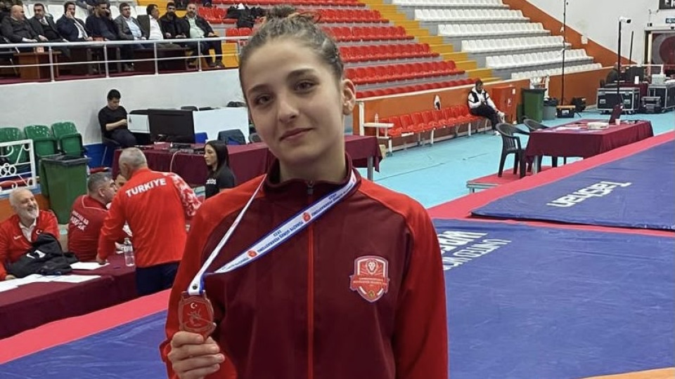 Büyükşehir’in Milli Sporcuları Balkan Şampiyonu!