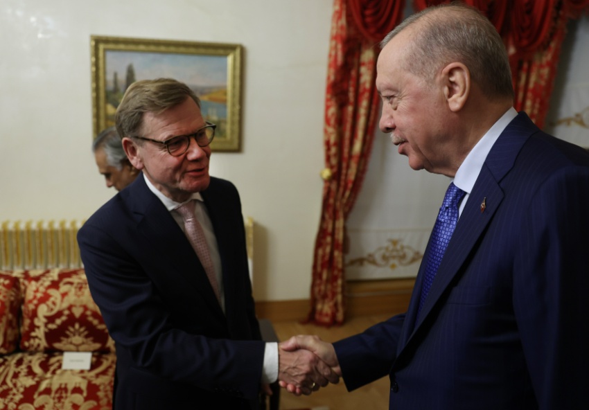 Cumhurbaşkanı Erdoğan, R4+E3 Toplantısı için İstanbul'a gelen dışişleri bakanlarını kabul etti