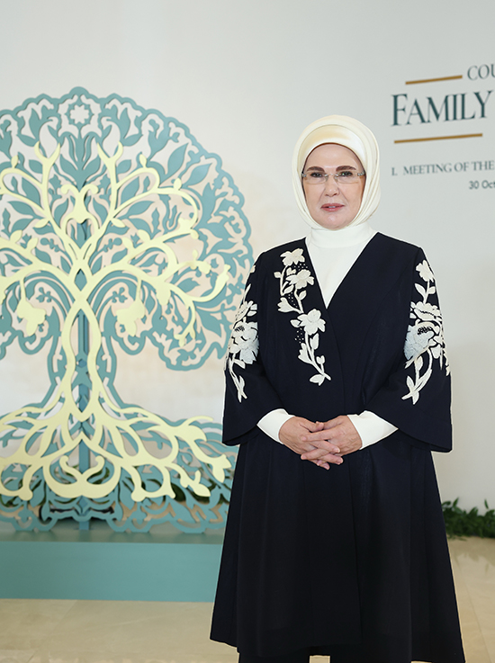 Emine Erdoğan, TDT Aile ve Kadın Konseyi 1. Yüksek Onur Kurulu Toplantısı'nda konuştu