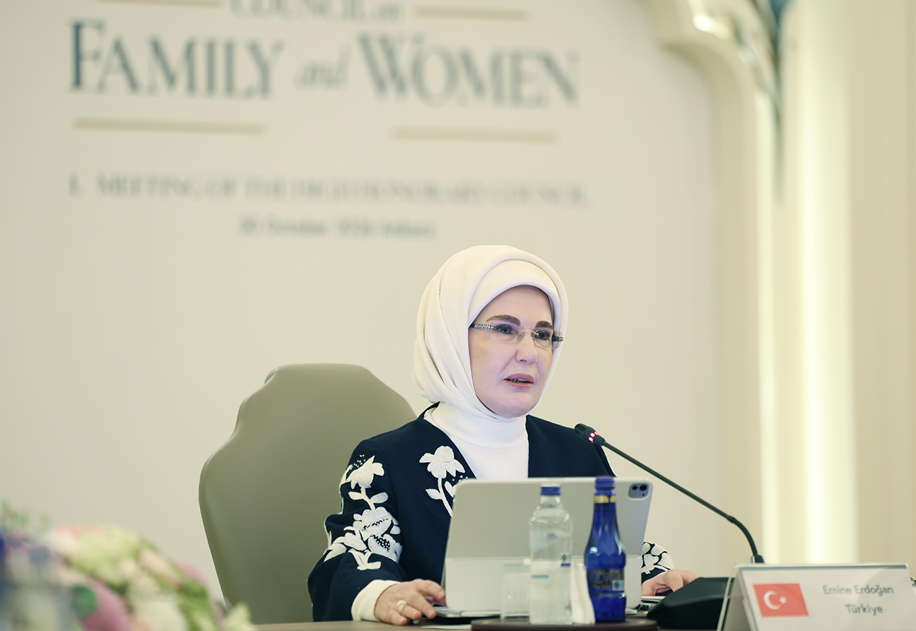 Emine Erdoğan, TDT Aile ve Kadın Konseyi 1. Yüksek Onur Kurulu Toplantısı'nda konuştu