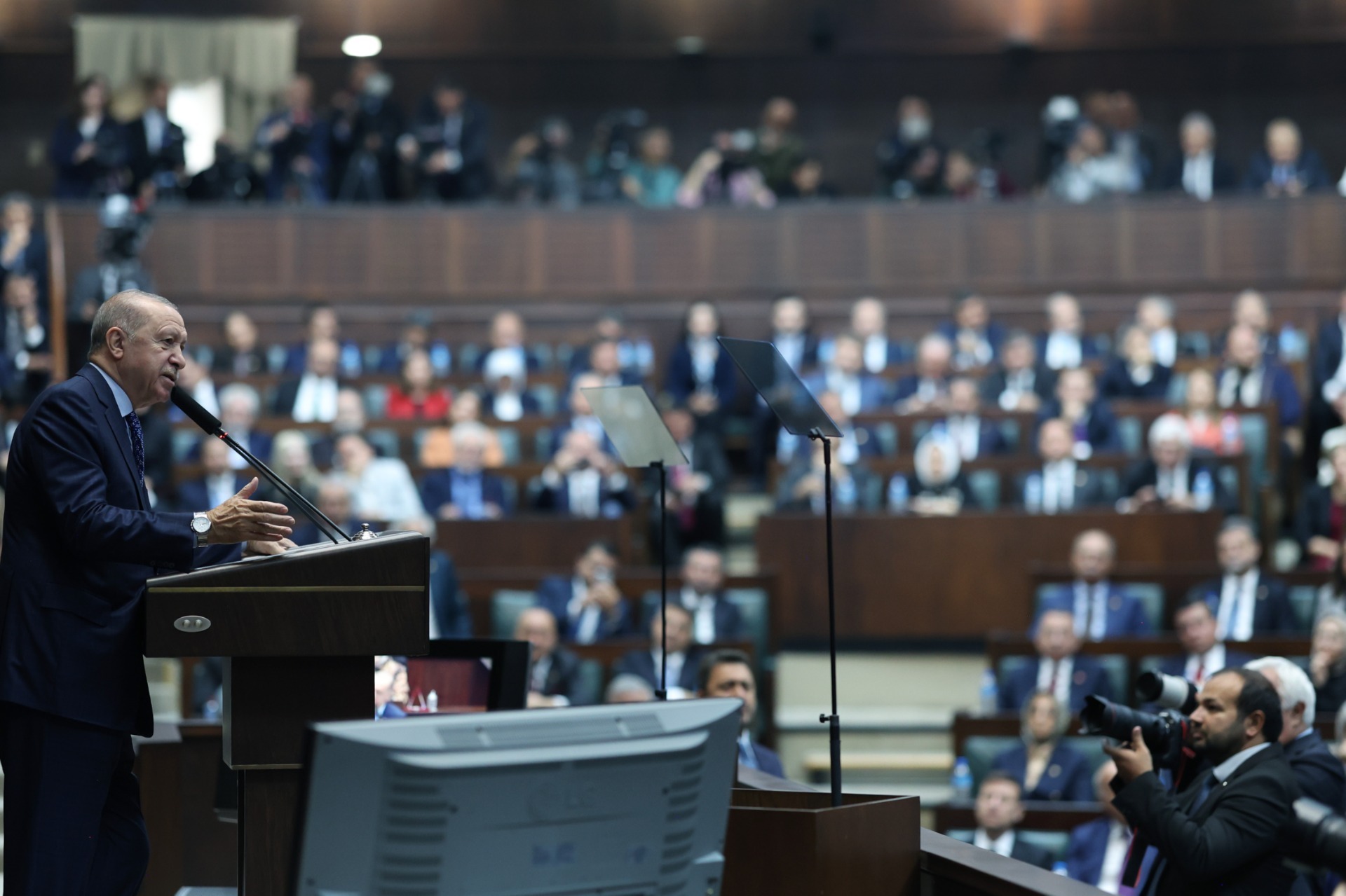 Erdoğan: “Fon meselesini ciddiyetle ele alıyor, üzerine tavizsiz bir şekilde gidiyoruz”