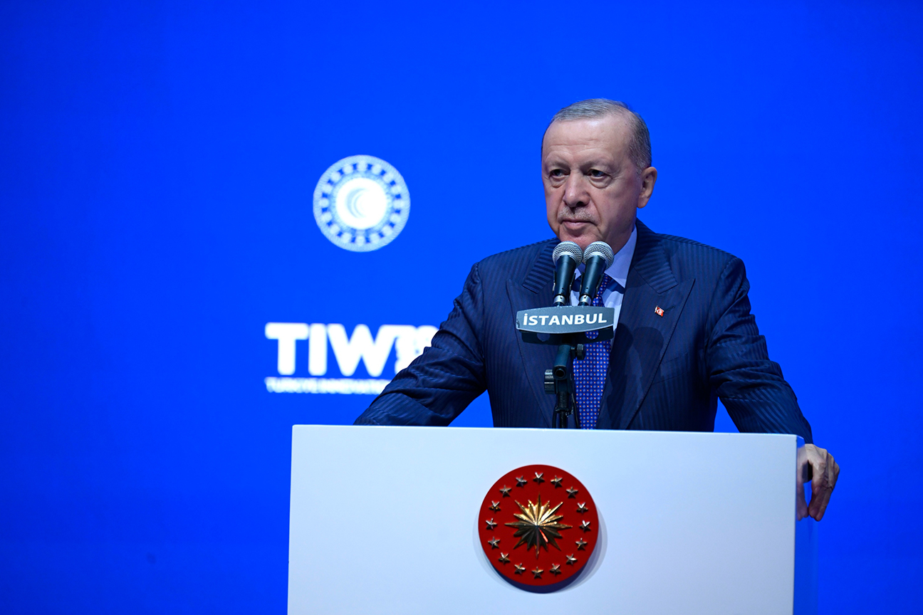 Erdoğan: “Millî teknoloji hamlemizle muazzam bir araştırma geliştirme ve inovasyon altyapısı inşa ettik”