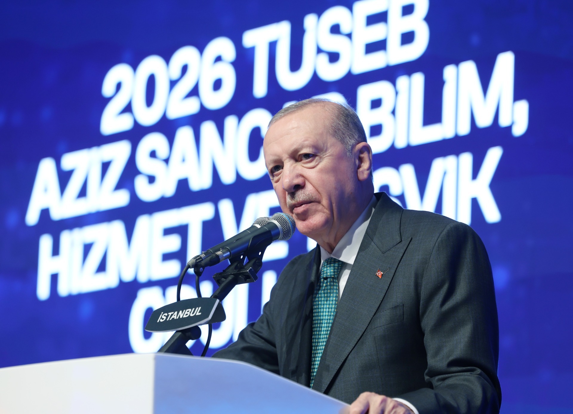Erdoğan: “Yatırımlarımızla, teşviklerimizle sağlık altyapımızı güçlendirmek için yoğun gayret sarf ediyoruz”