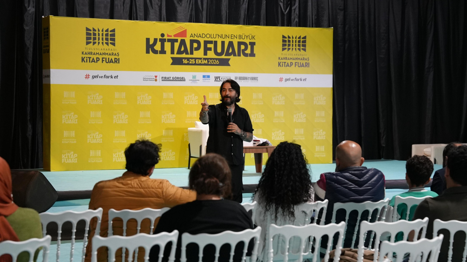 Kitap Fuarı’nda Uğur Batı’dan Bireysel ve Toplumsal Gelişim Söyleşisi