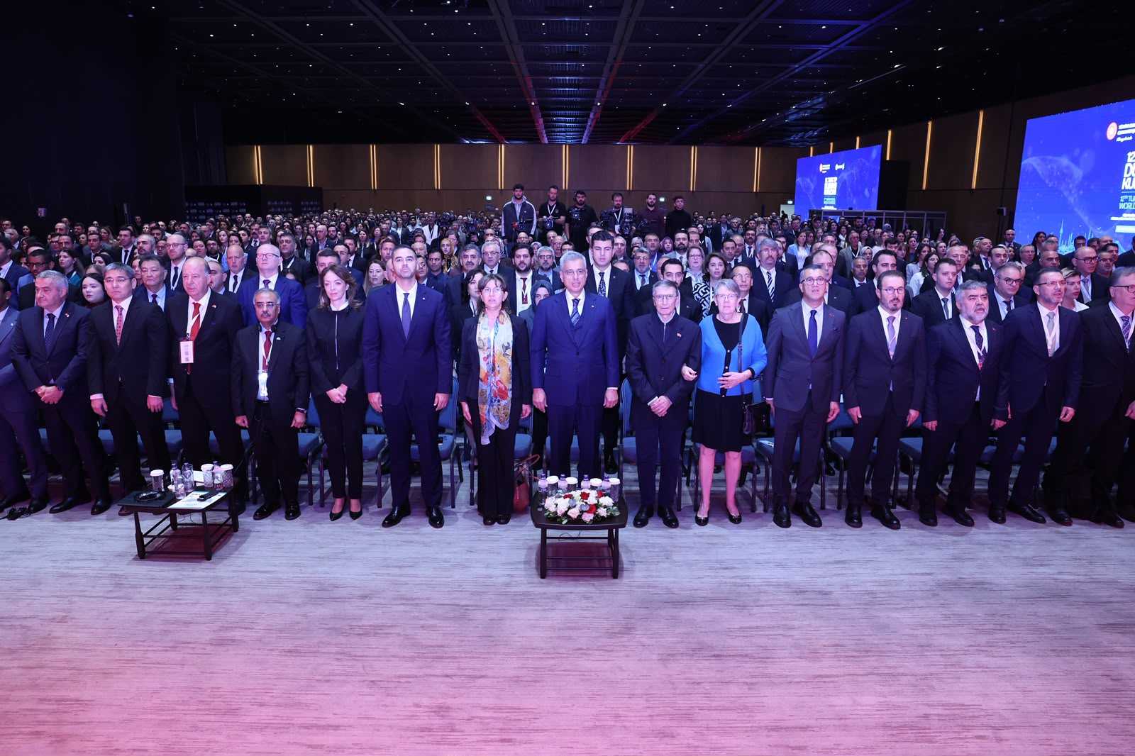 Sağlık Bakanı Memişoğlu 12. Türk Tıp Dünyası Kurultayı Açılış Töreni’nde Konuştu