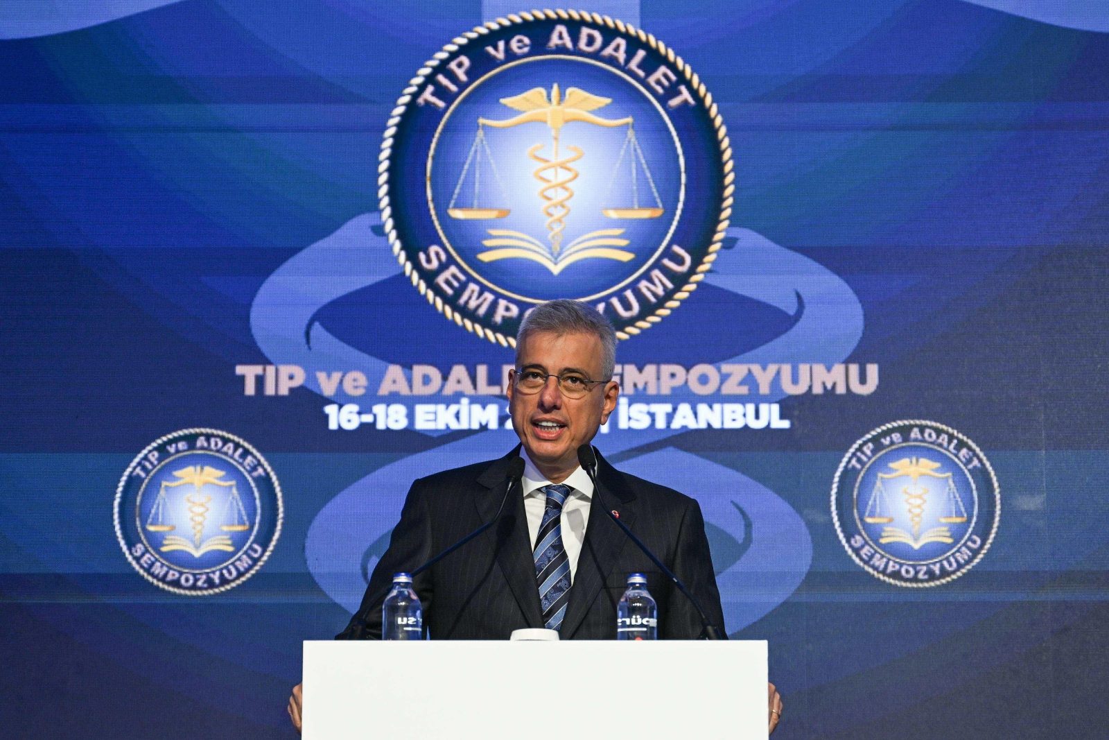 Sağlık Bakanı Memişoğlu Tıp ve Adalet Sempozyumu’nda Konuştu