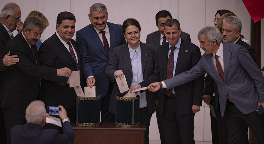 TBMM Genel Kurulunda Kişisel Verileri Koruma Kurulu Üyelikleri İçin Seçim Yapıldı