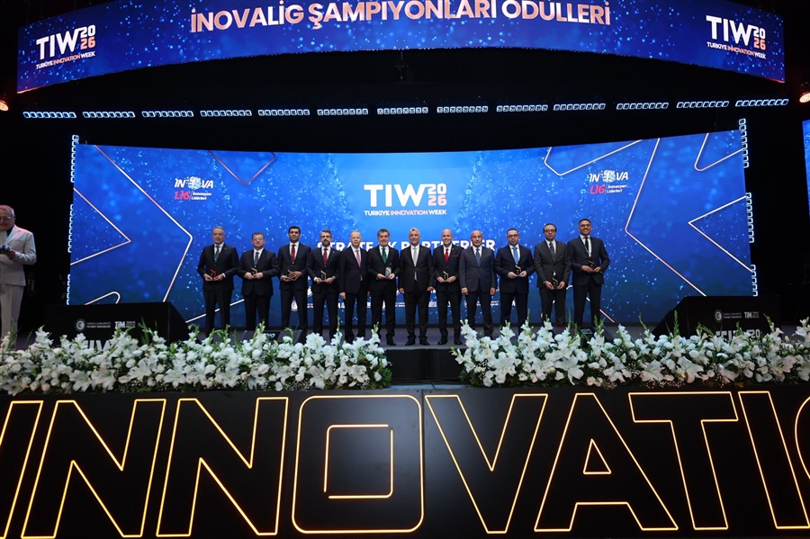 Ticaret Bakanı Ömer Bolat Türkiye Innovation Week 2026'da Konuştu